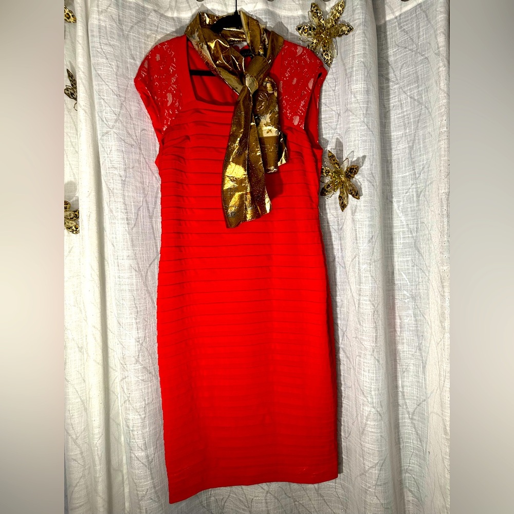Chic Red Lace Midi Dress